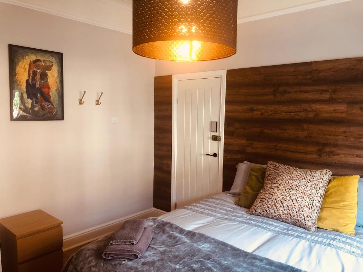 Maritime Pods Hotell Portsmouth Exteriör bild